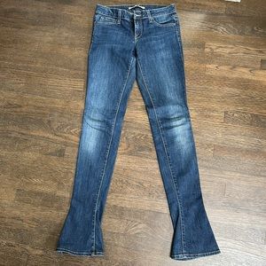 Vince size 26. Low waist. Flare at ankle.